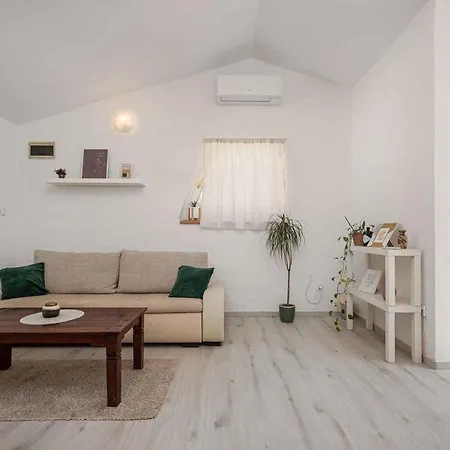 In - Istrien 44226 Appartamento *